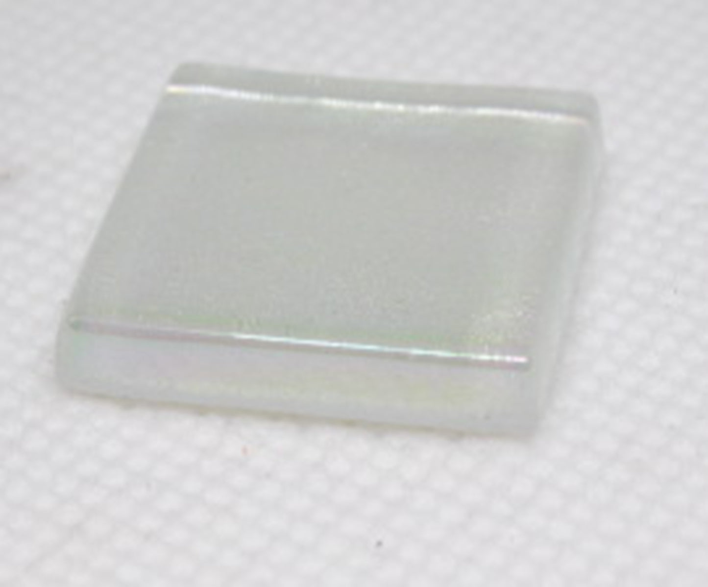 K352 White Krystal Metallic Iridized tile - 20mm - mosaic supplies Pearl