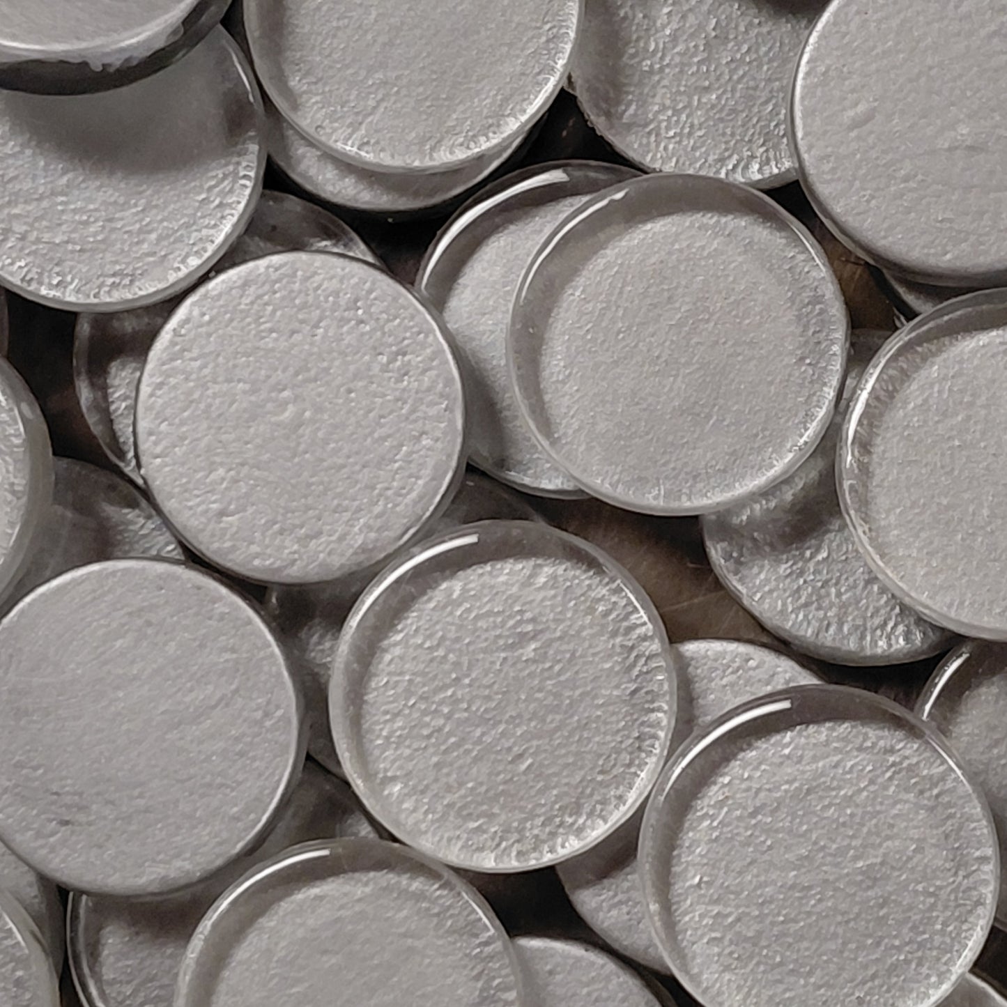 Silver glass rounds