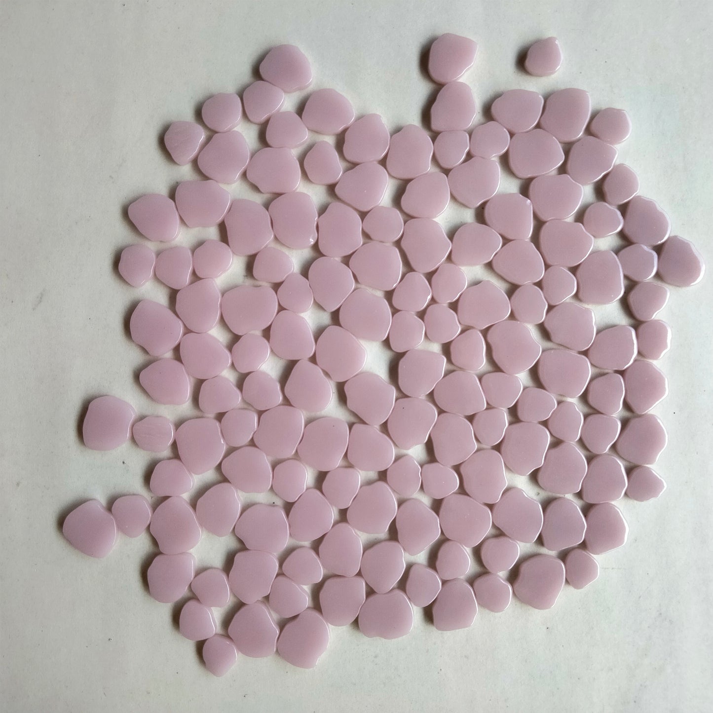 SP09-g Kismet Petal Light Pink Gloss