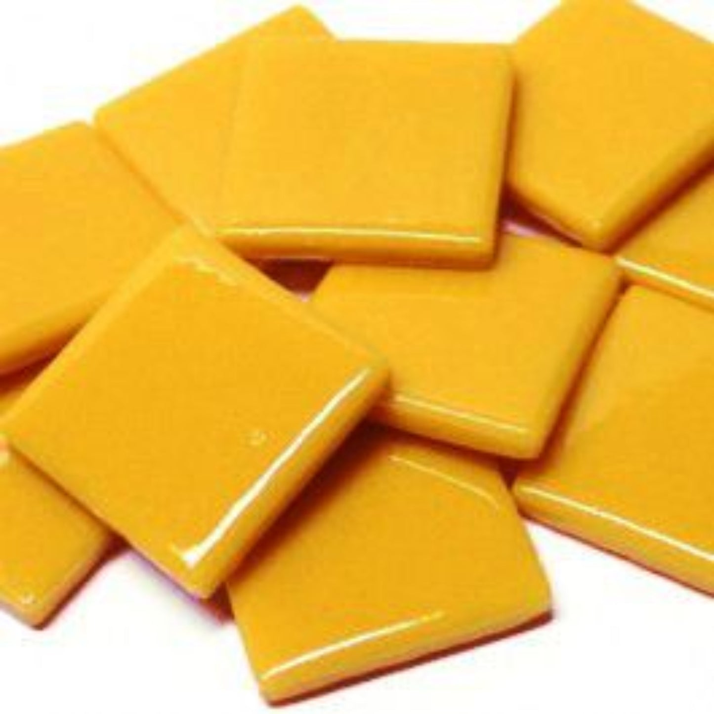Butternut 25mm glass tile