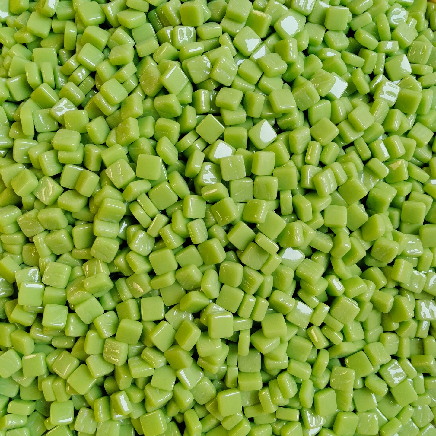11-g Lime Green Kismet 8mm Loose Tile