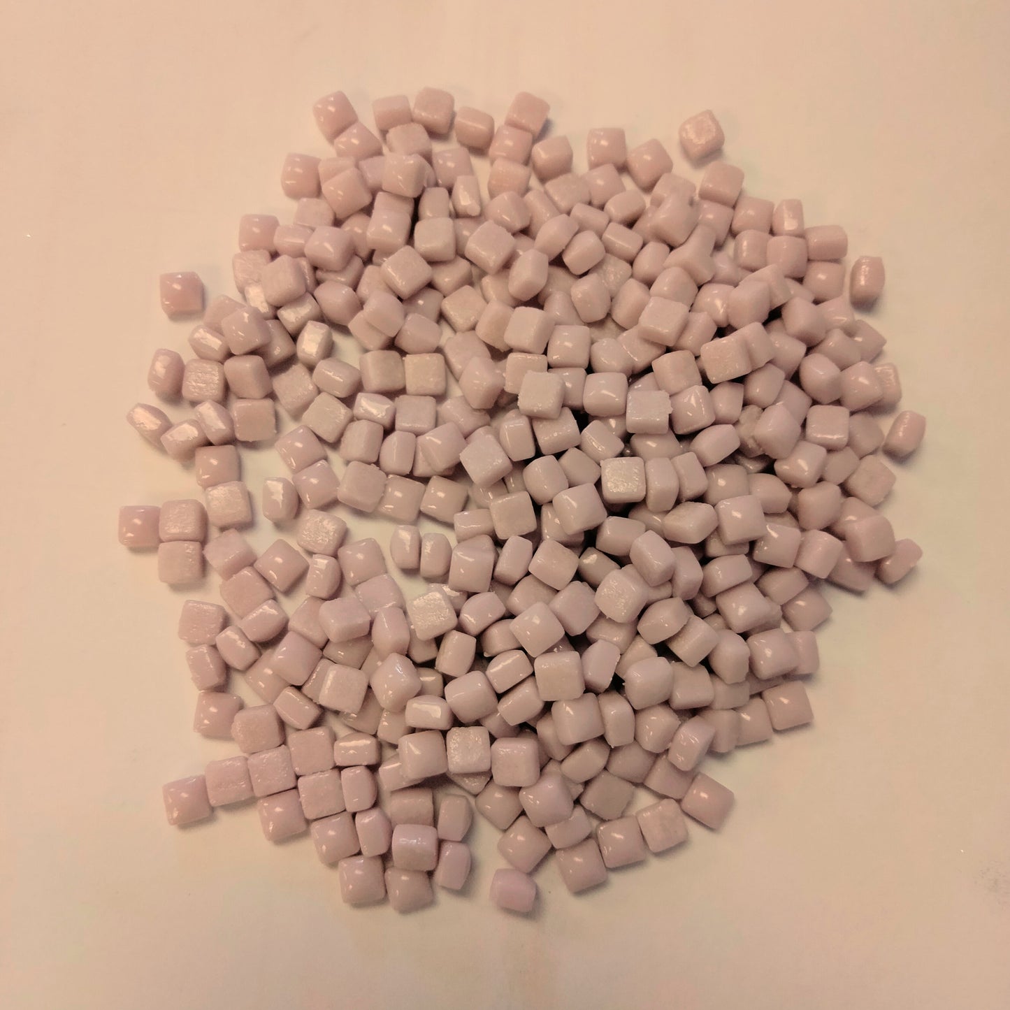 MM09g MicroMosaicTiles - Light Pink Gloss