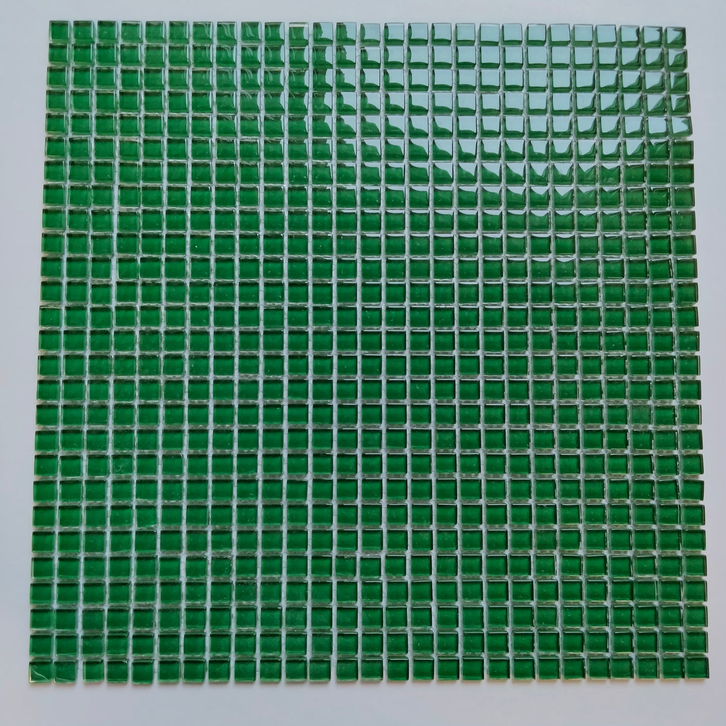 k131 - Amazon Green, Krystal 10mm tile - Kismet Mosaic - mosaic supplies