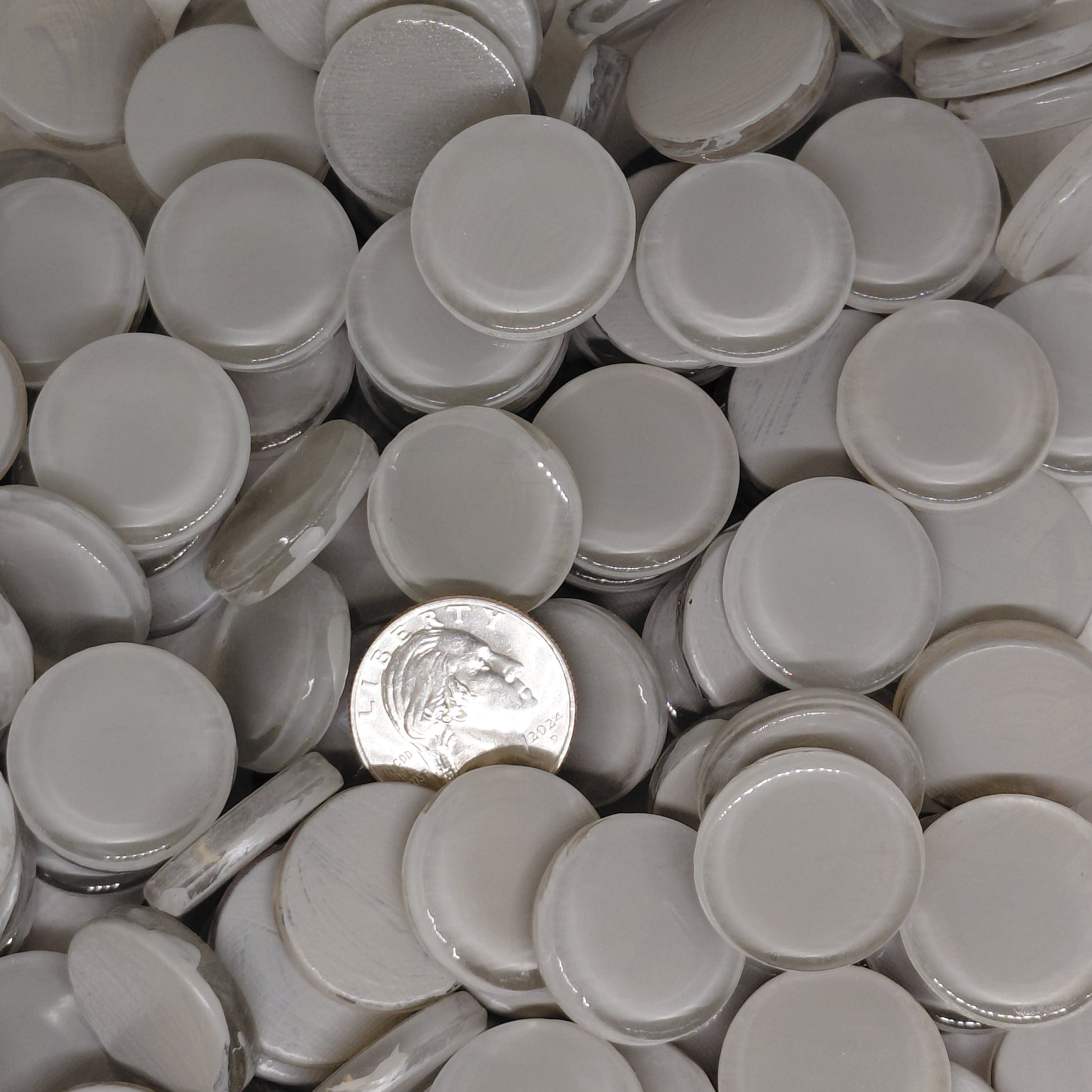 23mm gray round tiles