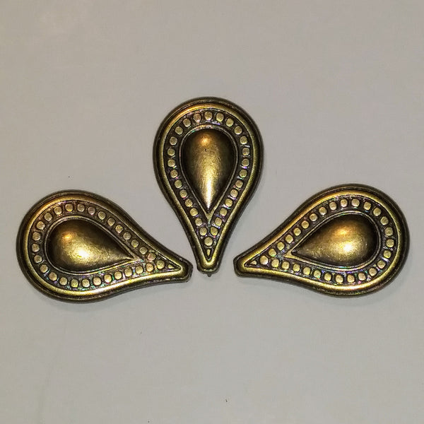 BD133 - Antique Gold Teardrop