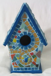 Image f mosaic birdhouse